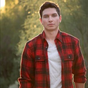 Meet your Posher, Daniel